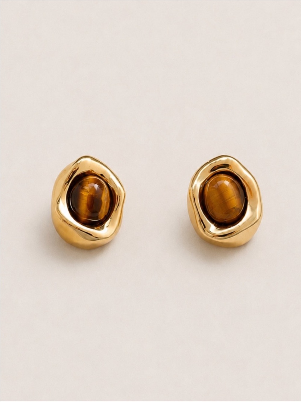 New! Classic Amber Gold Pebble Post Earrings NWOT 5022